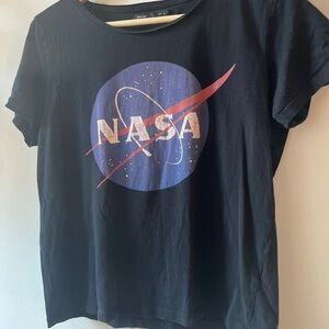 House NASA Graphic T-Shirt L GUC